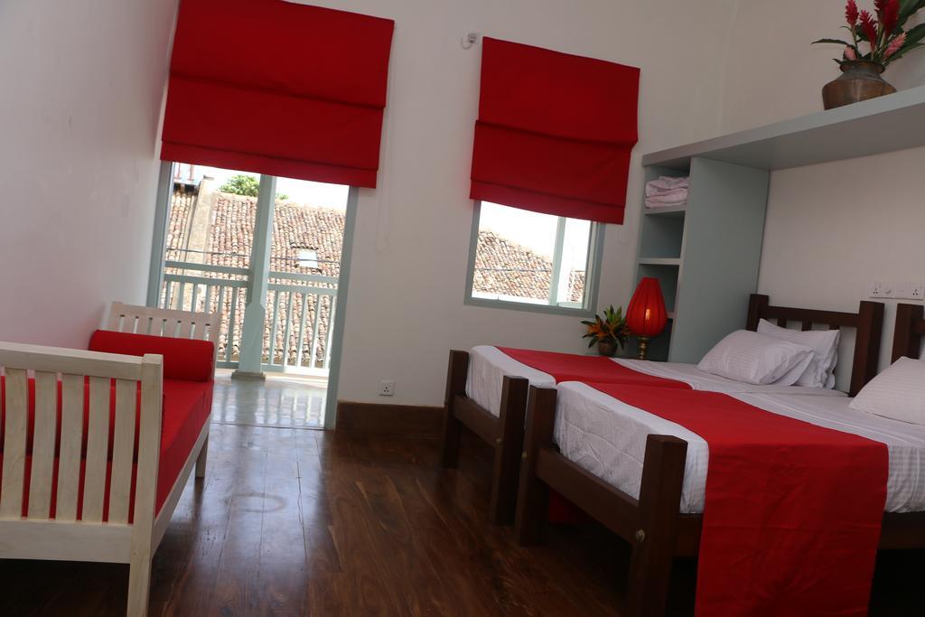 Khalid'S Guest House Galle Room photo