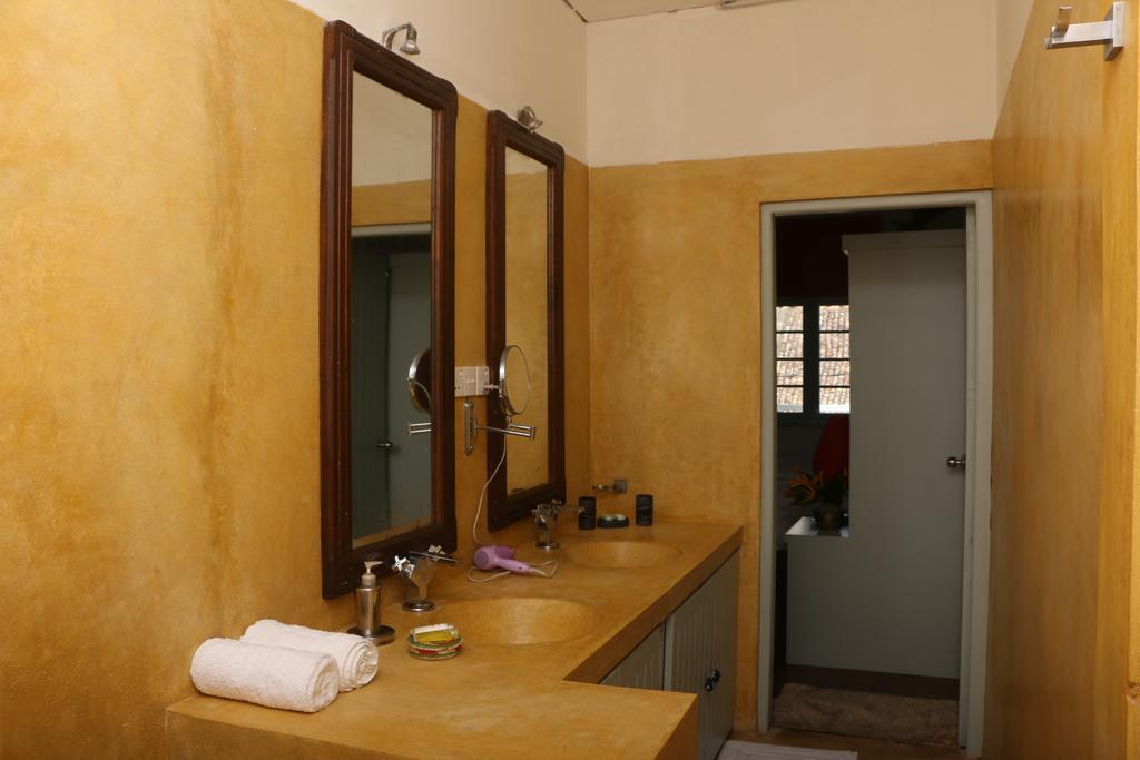 Khalid'S Guest House Galle Room photo